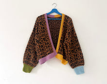 Load image into Gallery viewer, Leopard Cardigan
