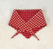 Load image into Gallery viewer, Pink/Red Grid Triangle Scarf ⌇Ready to Ship