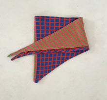 Load image into Gallery viewer, Triangle Scarf #4 Contrast Grid Cotton⌇Ready to Ship