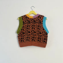 Load image into Gallery viewer, Sample Sale Leopard Tie Up Waistcoat Vest ⋮ Crop Size S⌇Ready to Ship
