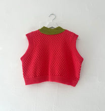 Load image into Gallery viewer, Sample Sale Raspberry Vest ⋮ Crop Size S/M⌇Ready to Ship
