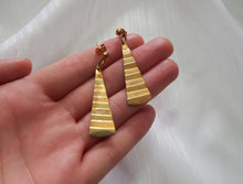 Load image into Gallery viewer, Vintage Golden Crinkle Triangle Earrings
