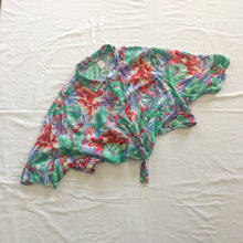 Load image into Gallery viewer, Vintage Size 2XL Cropped Tie Waist Hawaiian Shirt
